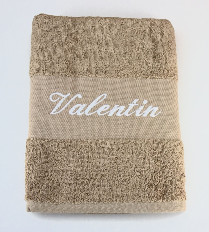 Serviette de toilette brodée