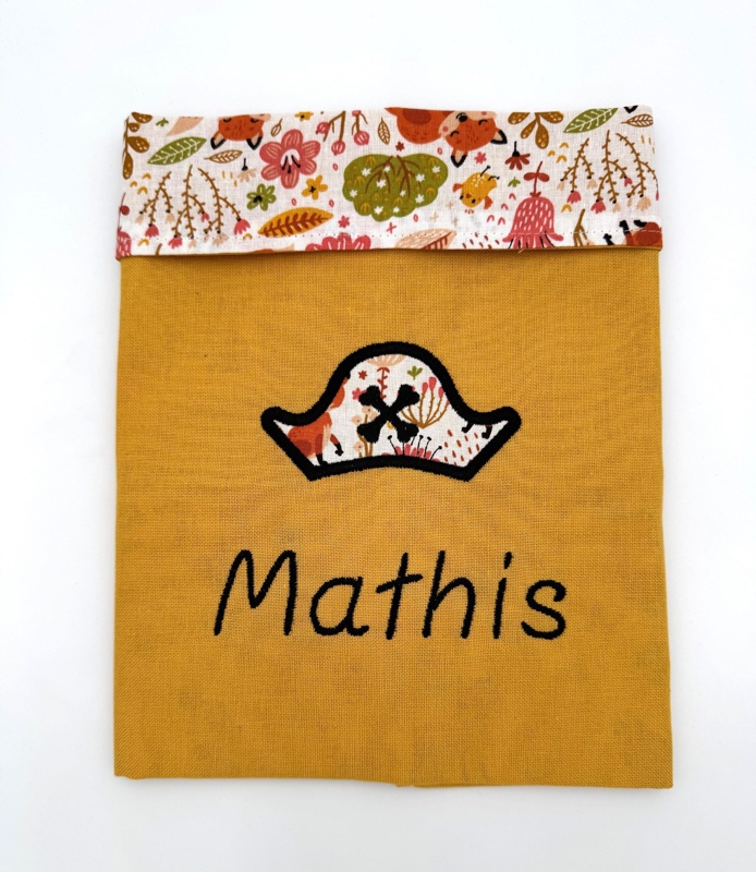 Serviette de table enfant personnalisée évolutive (avec ou sans pressin) VA1