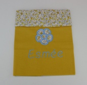 Serviette de table enfant personnalisée évolutive (avec ou sans pressin) Serviette de table enfant personnalisée évolutive (avec ou sans pressin)