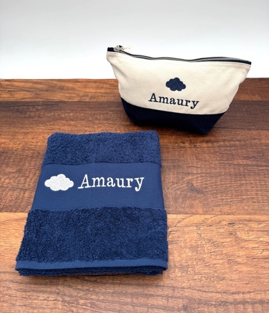 Trousse de toilette et serviette personnalisée