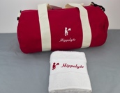 Sac fourre-tout personnalisé et serviette assortie Sac fourre-tout personnalisé et serviette assortie