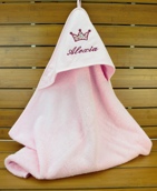 Cape de bain couleur avec motif en tissu appliqué Cape de bain couleur avec motif en tissu appliqué