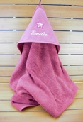 Cape de bain couleur avec motif en tissu appliqué Cape de bain couleur avec motif en tissu appliqué