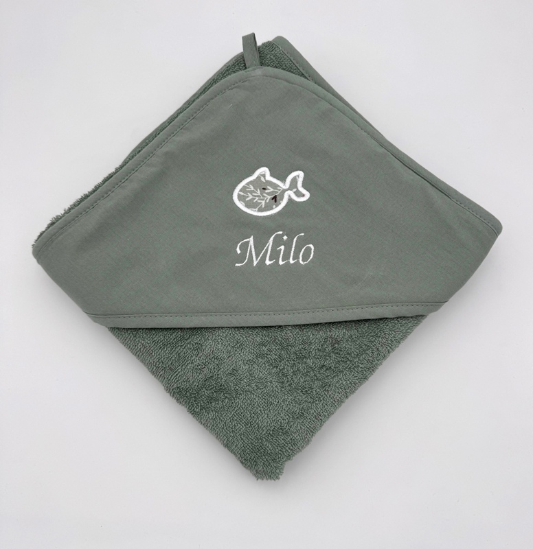 Cape de bain couleur avec motif en tissu appliqué