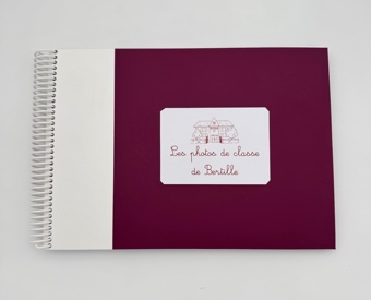 Album photos de classe bicolore bordeaux et blanc personnalisé