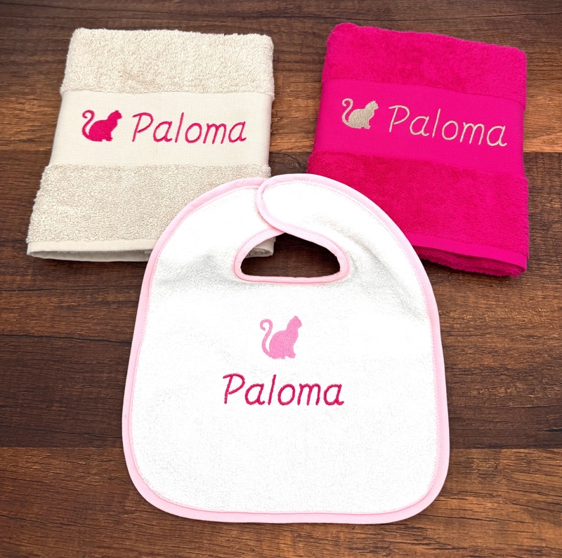 Ensemble naissance 2 serviettes et bavoir personnalisés