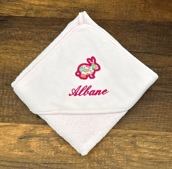 Cape de bain avec motif en liberty personnalisée Cape de bain avec motif en liberty personnalisée