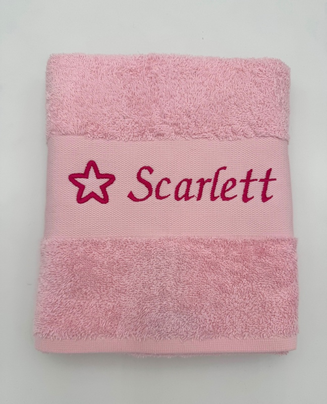 Serviette avec coeur ou étoile (contour)