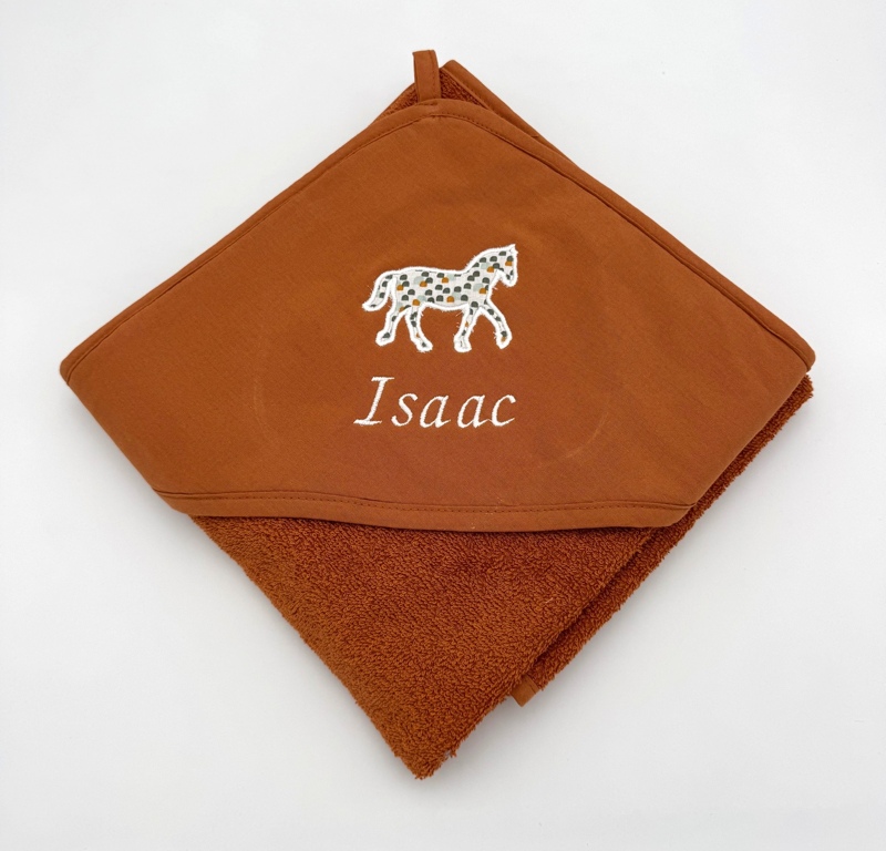 Cape de bain couleur avec motif en tissu appliqué