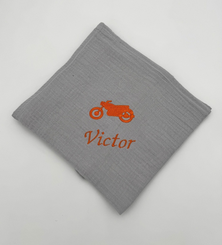 Lange personnalisé avec petit motif