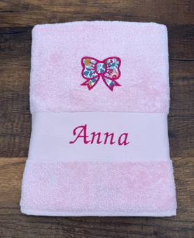 Drap de bain avec motif liberty