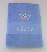 Drap de bain avec motif liberty Drap de bain avec motif liberty