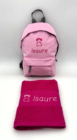 Sac à dos personnalisé et serviette assortie